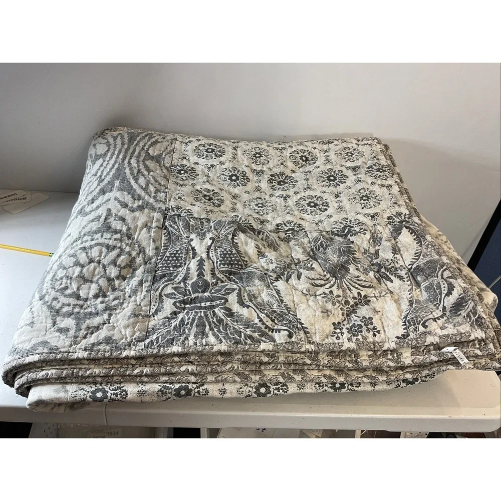 Pottery Barn Tessa Damask Patchwork Quilt KING size HTF RARE neutrals